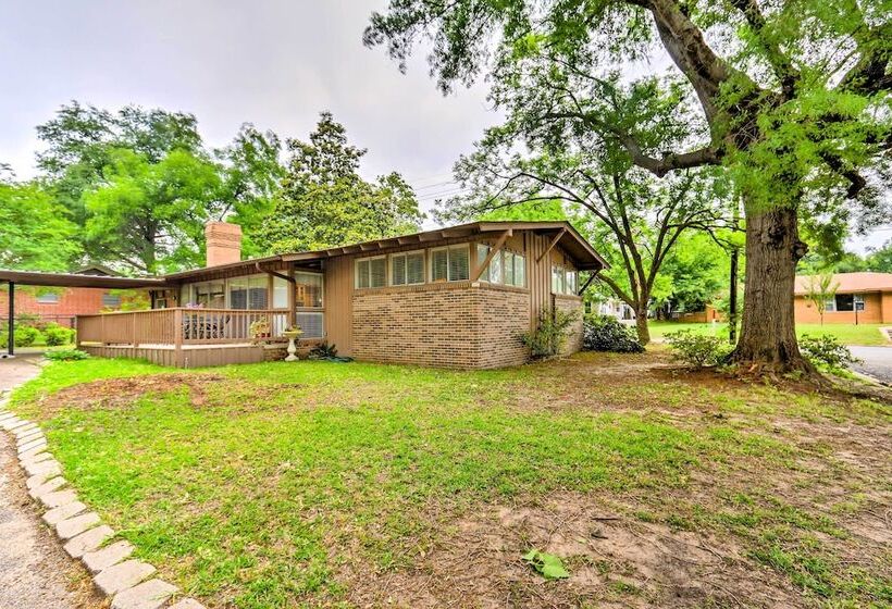 Restful Winnsboro Family Home: Walk To Main Street