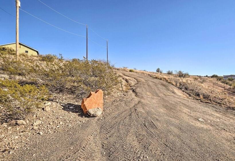 Mtn View Home W/ Fenced Backyard In Rimrock!