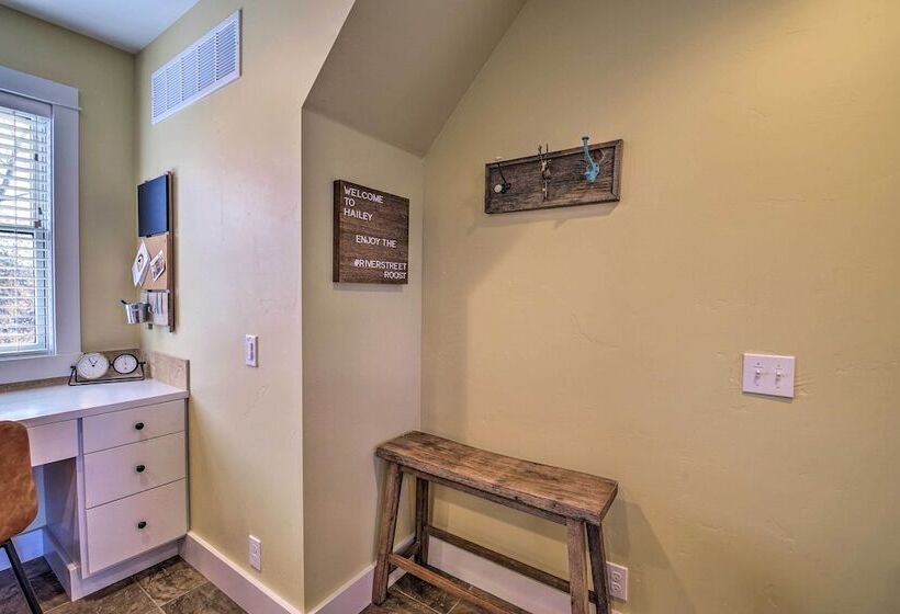 River Street Roost   12 Miles To Sun Valley Resort