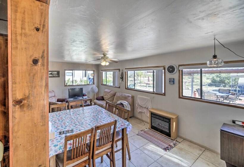 Roosevelt Retreat W/ Fire Pit ~ 3 Mi To Lake!