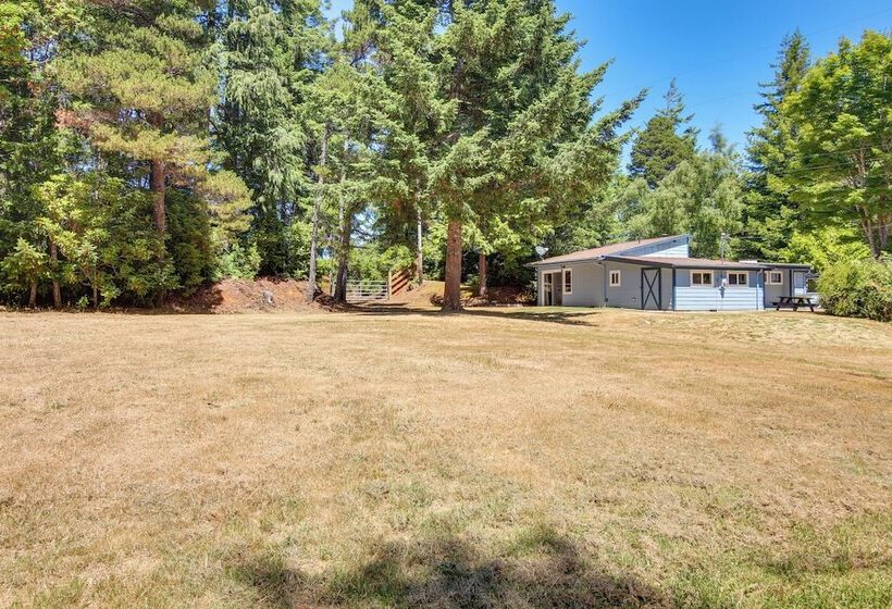 Rustic Bandon Log Cabin On 5 Acres Of Woodlands!