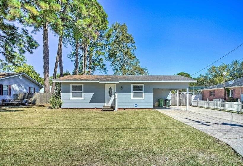 Rustic Fleur De Lis  Charming New Iberia Gem