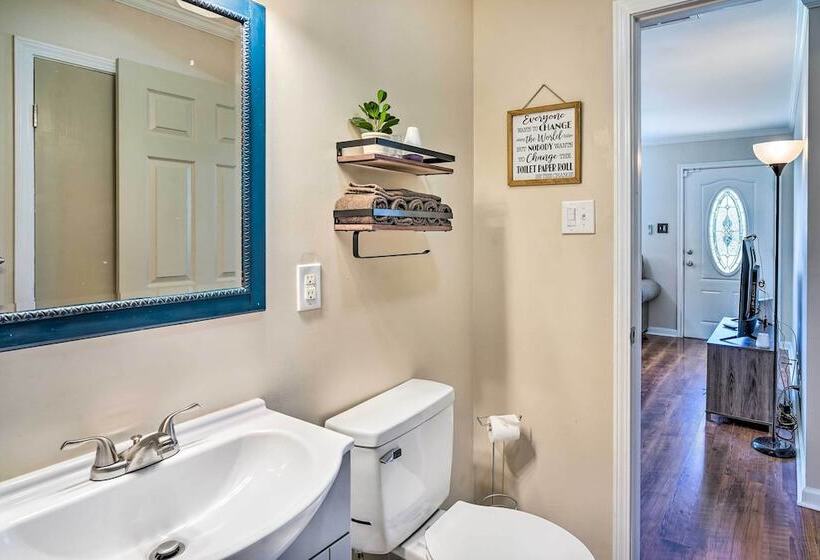 Rustic Fleur De Lis  Charming New Iberia Gem