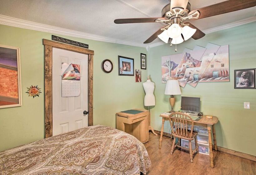 Rustic Tennessee Country Retreat On 2 Acres!