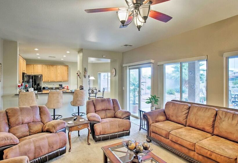 San Tan Mountain Escape W/ Patio & Pool Access!