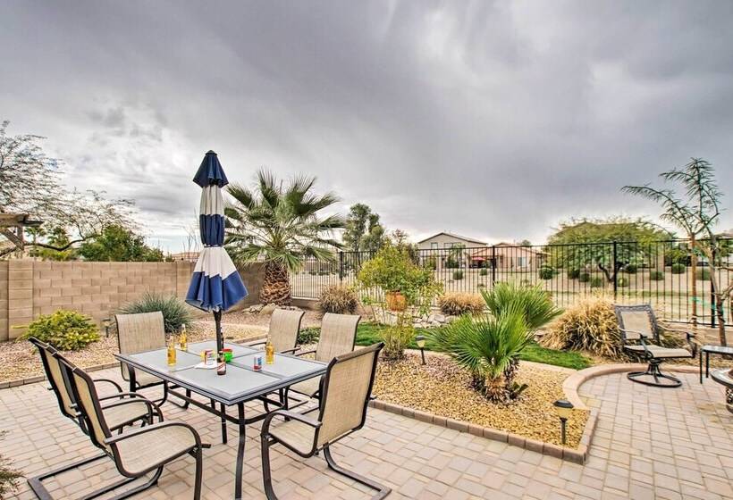 San Tan Mountain Escape W/ Patio & Pool Access!