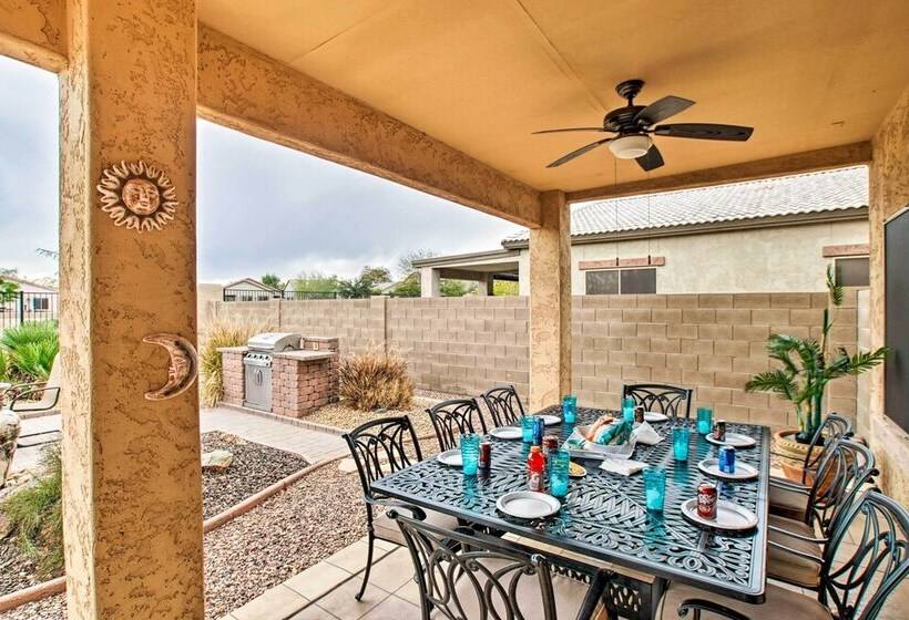 San Tan Mountain Escape W/ Patio & Pool Access!