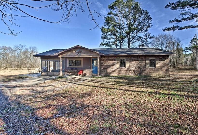 Secluded Boles Home Near River: Pets Welcome!