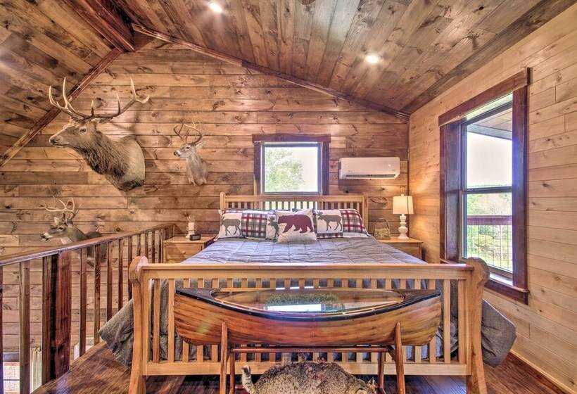 Secluded Log Cabin With Decks, Views & Lake Access