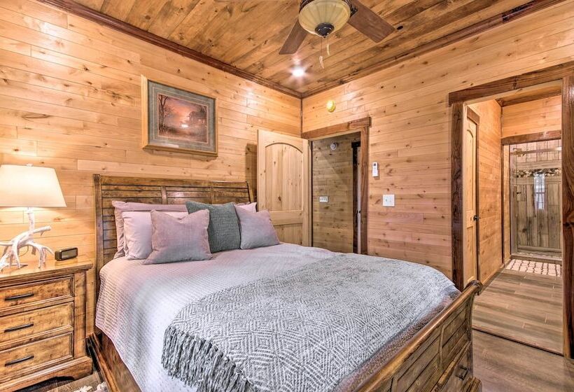Secluded Log Cabin With Decks, Views & Lake Access