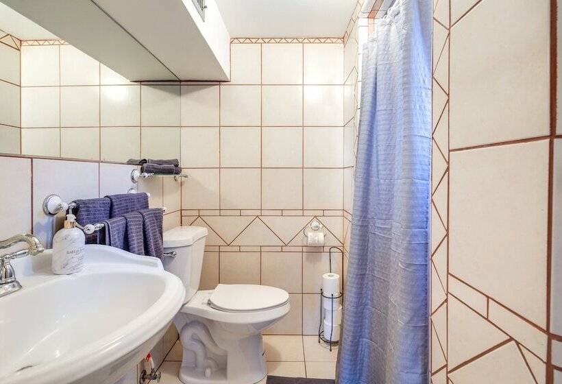 Secluded Sedona Retreat W/ Red Rock Views!