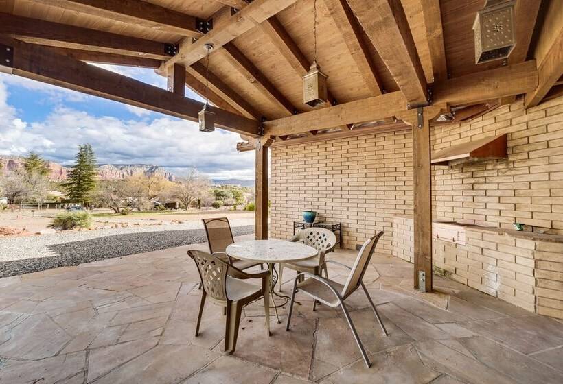 Sedona Home On 1 Acre W/ Pool+red Rock Views!