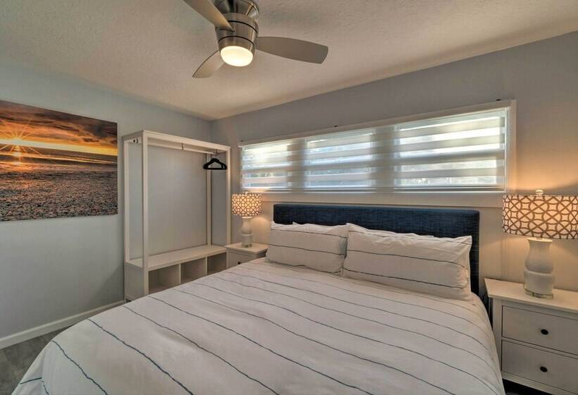 Charming Vacation Rental: Close To Downtown!