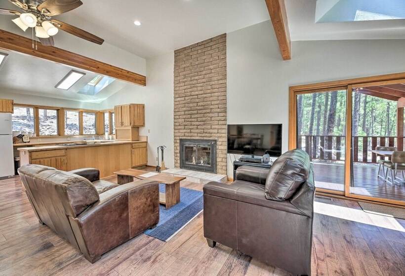 Serene Greer Cabin W/ Grill ~ 12 Mi To Skiing!