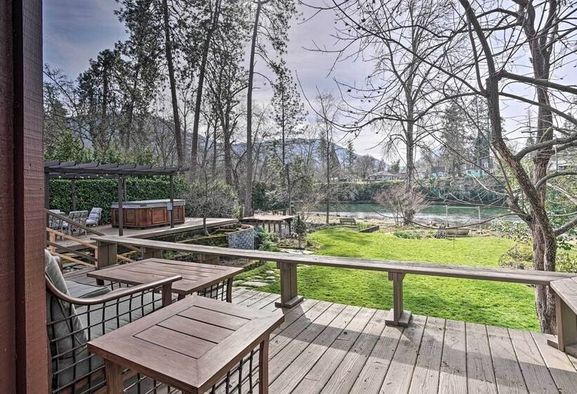 Serene Riverfront Escape W/ Hot Tub & Views!