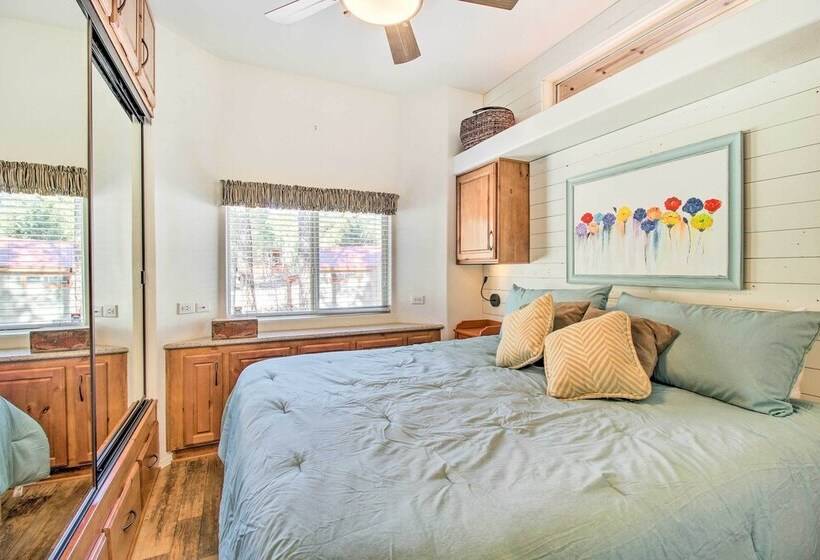 Near Hiking: Cabin W/ Deck & Grill In Show Low