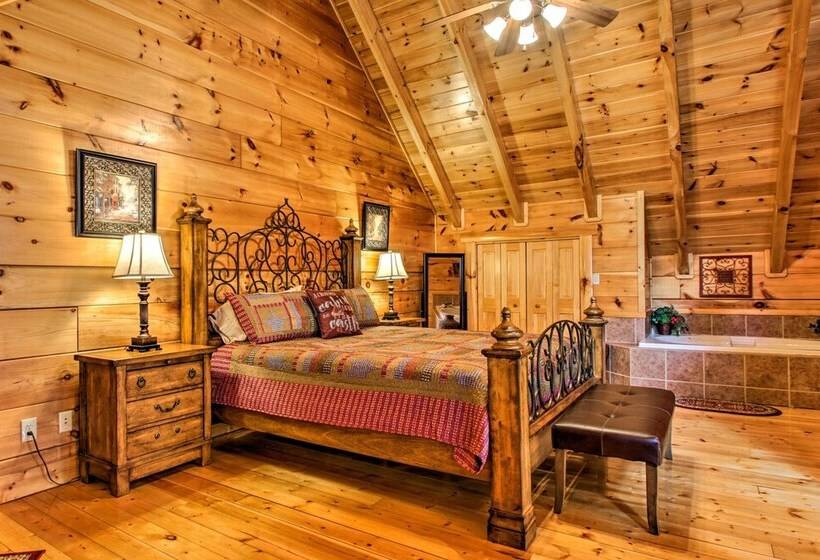 Smoky Mountain Cabin ~ 5 Mi To Pigeon Forge
