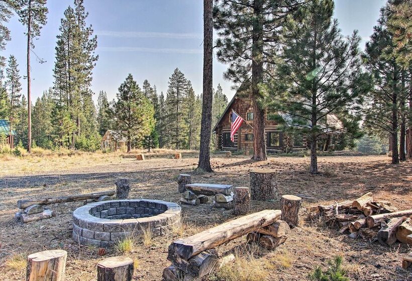 Snow Pine Retreat   Remote Crescent Log Cabin!