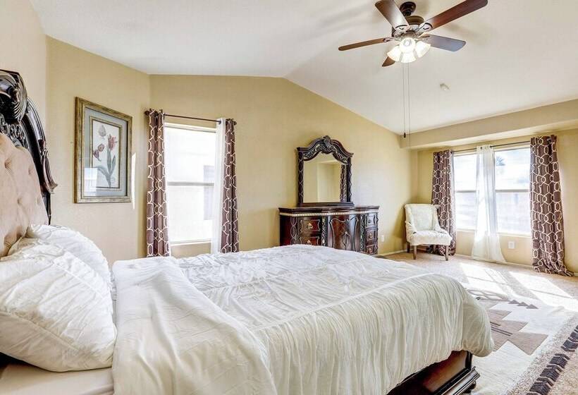 Spacious Avondale Home W/ Pool   Near Golf!