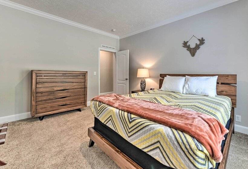 Spacious Blue Ridge Abode W/ Private Pond!