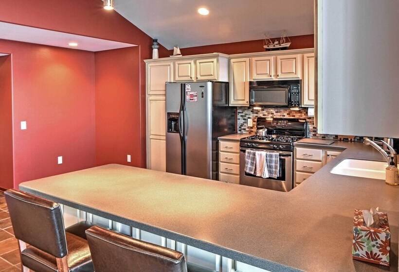 Spacious Edgerton Home W/ Private Beach & Views!