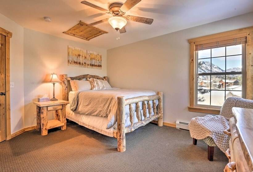 Walk To Dillon Reservoir: Scenic Frisco Cabin