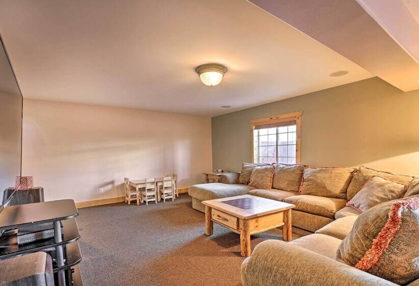 Walk To Dillon Reservoir: Scenic Frisco Cabin