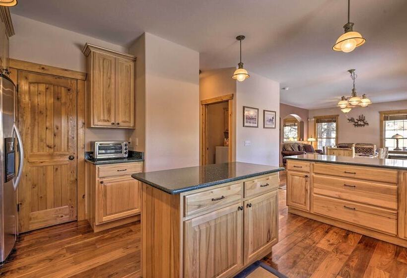 Walk To Dillon Reservoir: Scenic Frisco Cabin