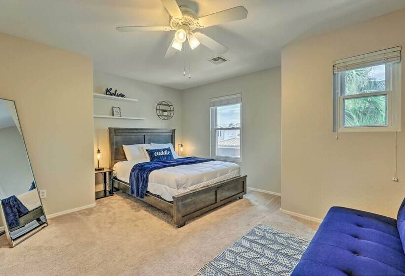 Spacious Gilbert Escape W/ Pool & Hot Tub!