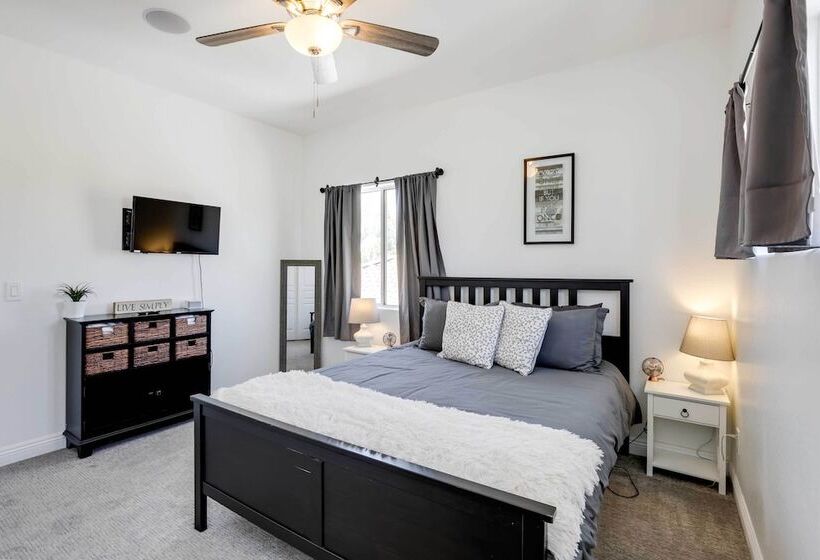 Goodyear Home W/ Pool, Near Spring Training