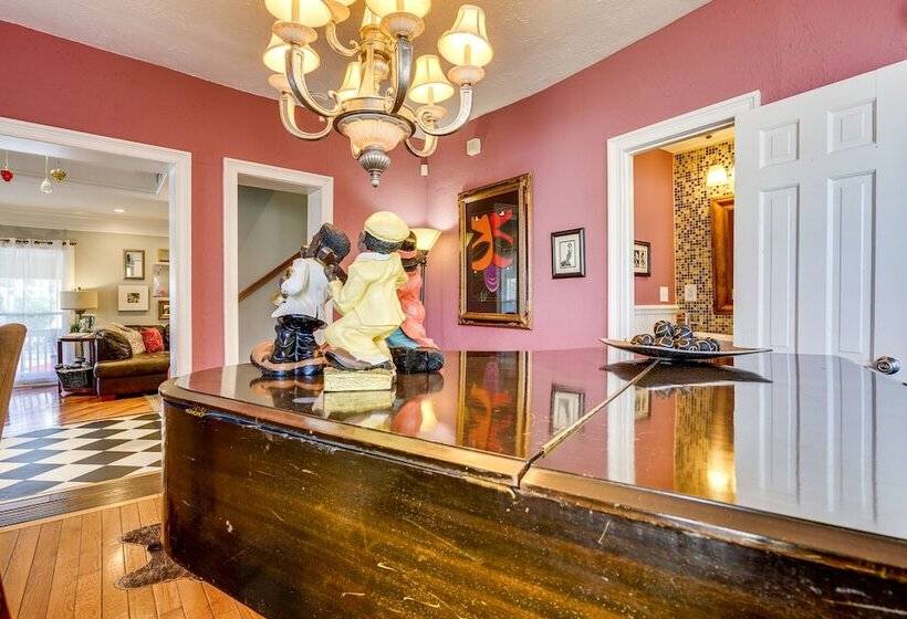 Spacious Home ~ 4 Blocks To Asbury Park Beach!