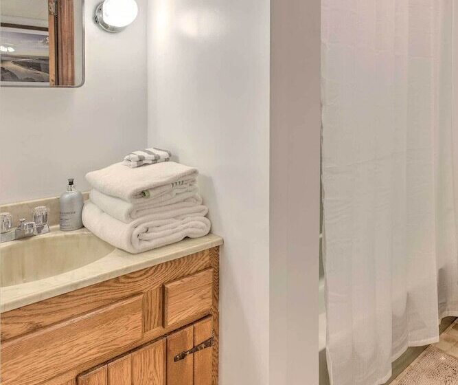 Spacious, Scenic Wagner Haven W/ River Access