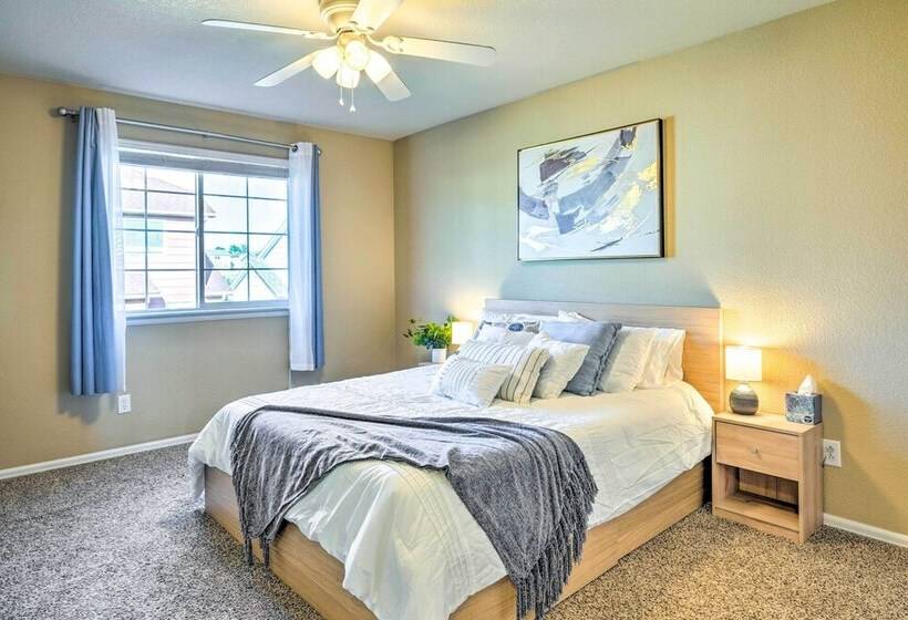 Spacious Springs Home + Patio ~ 10 Mi To Dtwn