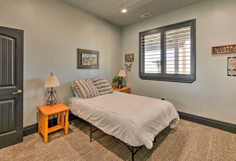 Spacious Tooele Unit W/ Sprawling Mtn Views!