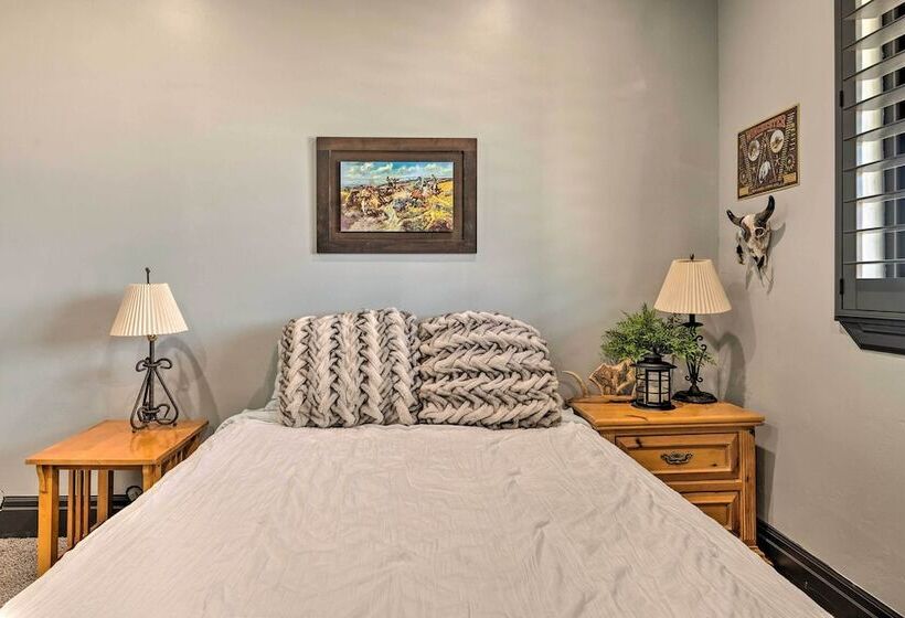 Spacious Tooele Unit W/ Sprawling Mtn Views!