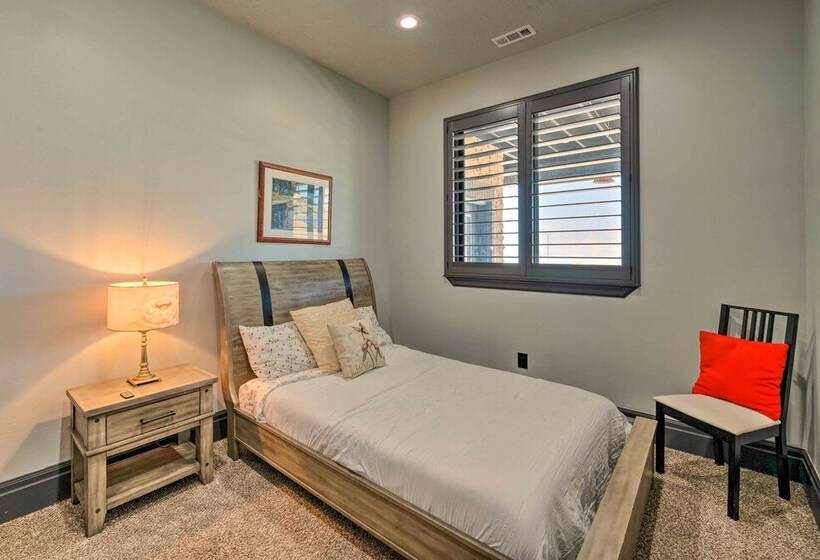 Spacious Tooele Unit W/ Sprawling Mtn Views!