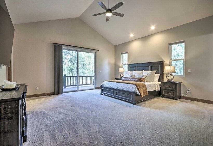 Stylish Show Low House W/ Expansive Deck!