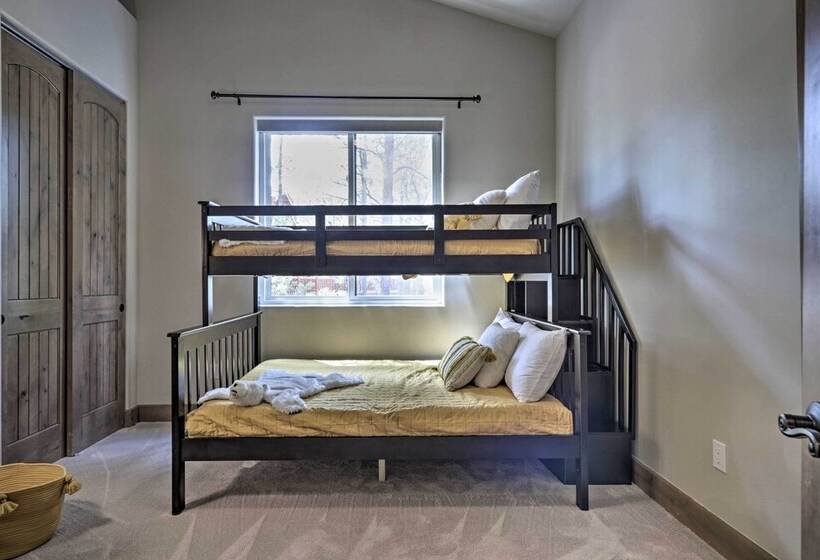 Stylish Show Low House W/ Expansive Deck!