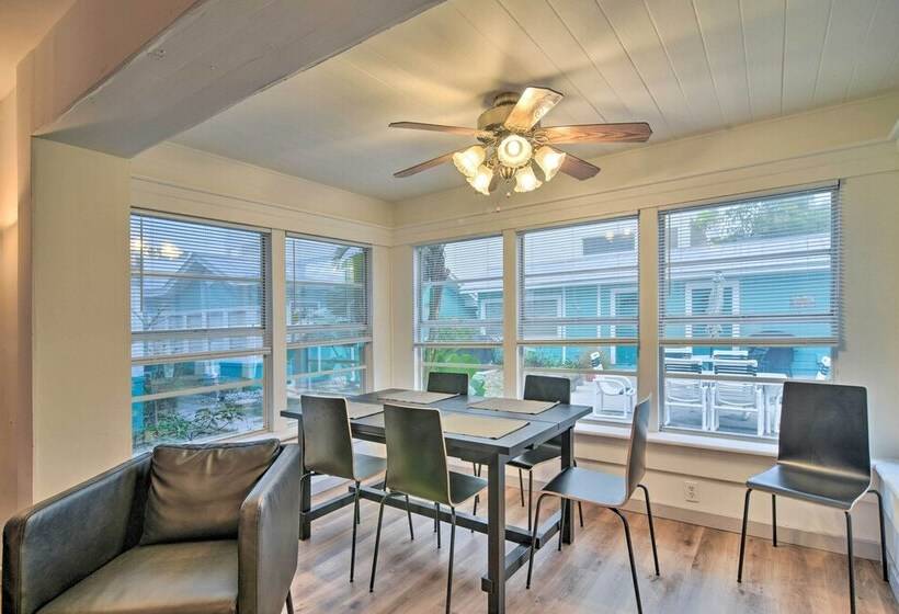 Sun Soaked Coastal Hideaway   Steps To Beach!