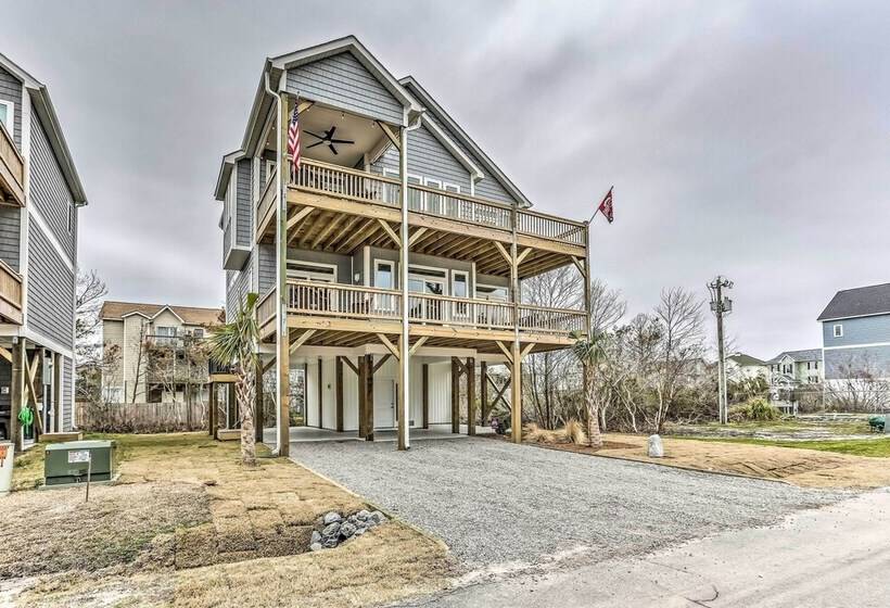 Surf City Home W/ Outdoor Shower: Walk To Beach!