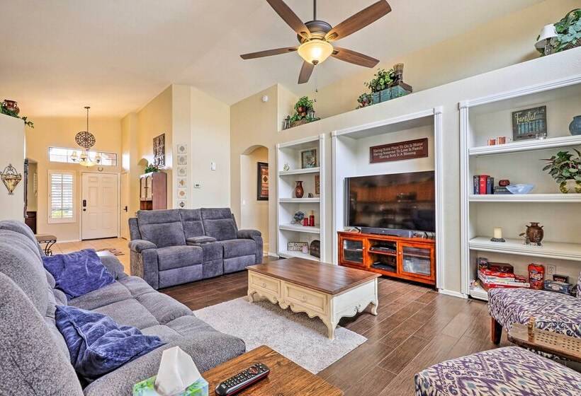 Surprise Home < 5 Mi To Stadium & Golfing!