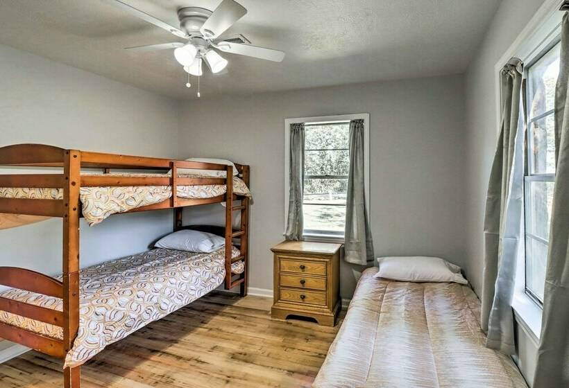 The Old Parsonage  Pindall House W/ Patio!