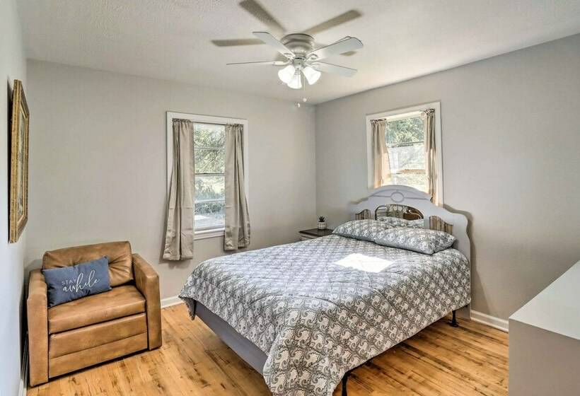 The Old Parsonage  Pindall House W/ Patio!