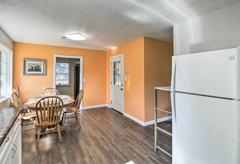 The Old Parsonage  Pindall House W/ Patio!