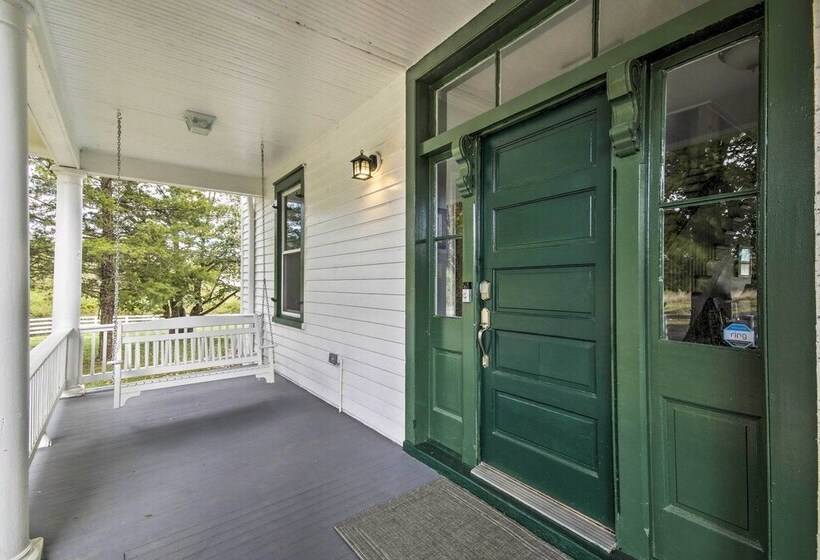 Thomson Farm  Classic Home < 10 Mi To Vineyards!