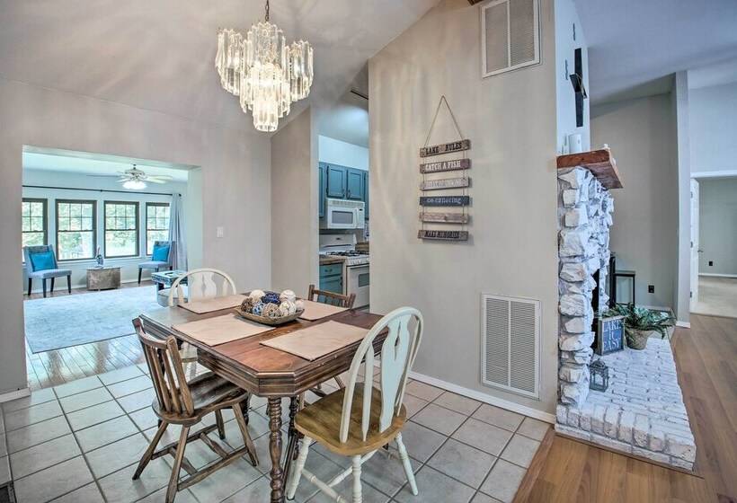 Treasure Isle Riverfront Home: Pets Welcome!