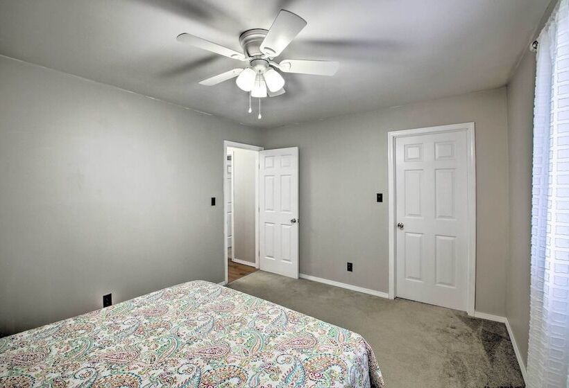 Treasure Isle Riverfront Home: Pets Welcome!