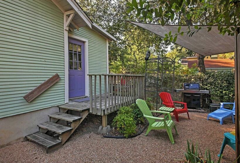 Trendy Austin Soul Home: Walk To South Congress!