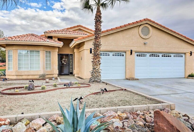 Pool/spa, Theater Room & Views: Palm Desert Home!
