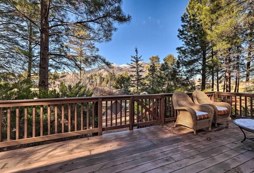 Upscale Flagstaff Country Club Home W/ Mtn Views!